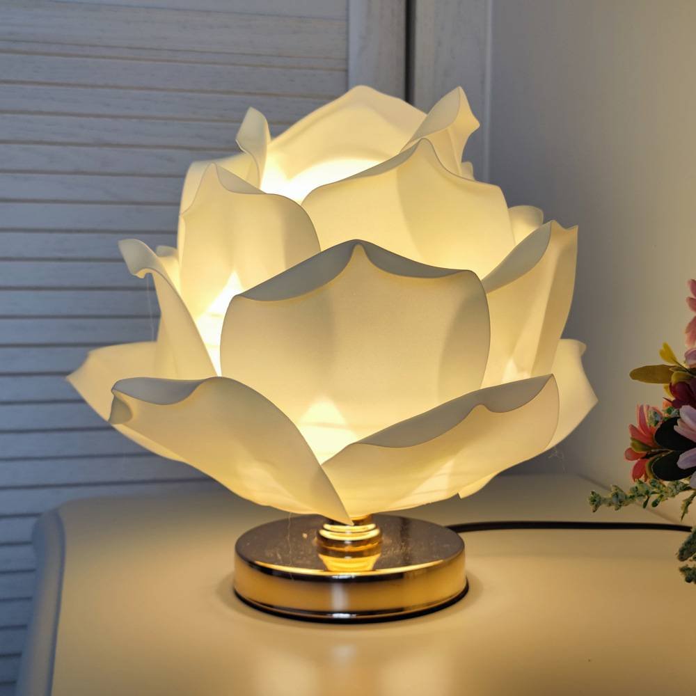 Champagne Elegant Lotus Flower Table Lamp - Decorative Bedside Night Light for Bedroom Ambiance