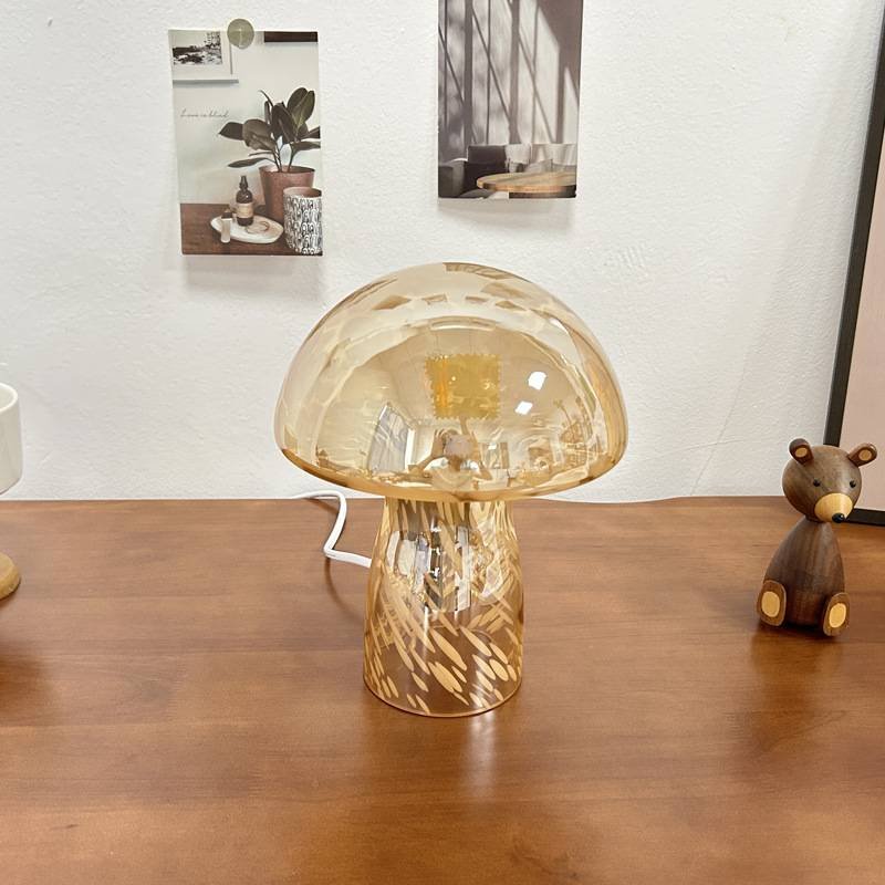 Yellow Charming Retro Glass Mushroom Table Lamp - Vintage Nordic Style Bedside Light