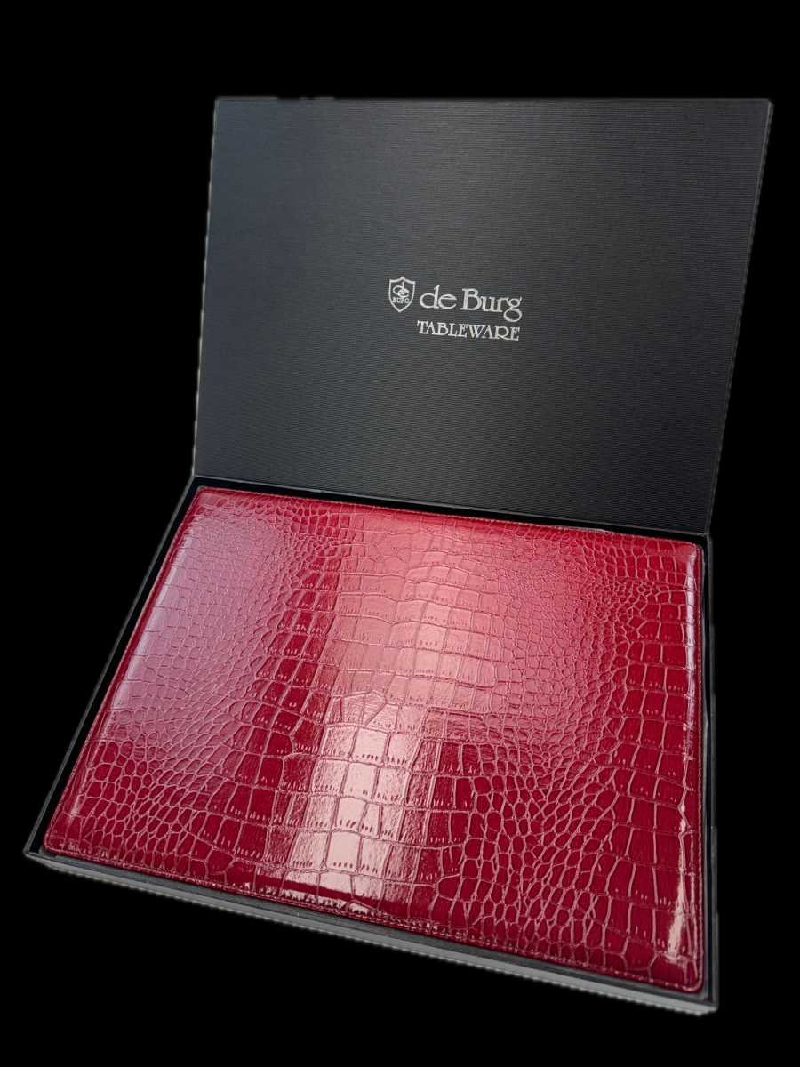 de Burg 4 Piece Table Place Mat Set Placemat with Croc Pattern - Red
