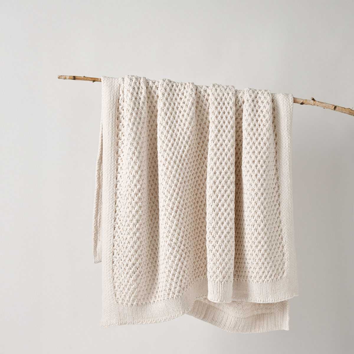 Bianca Sofala Cream Polyester Chenille Throw Rug 130 x 170 cm