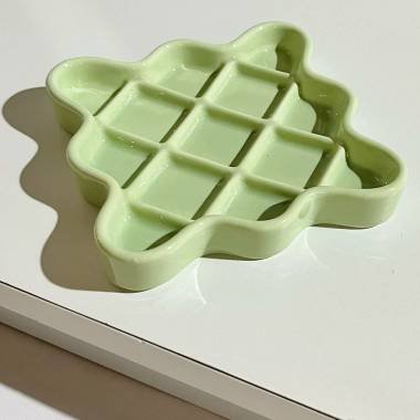 Green Ceramic Slow Feeder Licking Plate for Cats and Dogs | Raised Anti-Choking Grid Design | 11.5 cm Durable Pet Dish