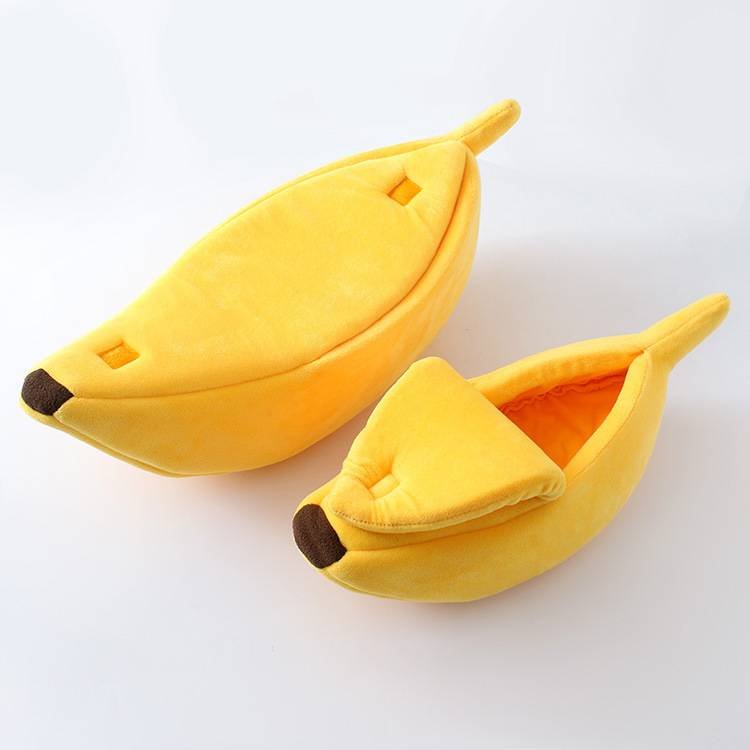 Yellow Cozy Banana Peel Pet Bed - Plush & Warm Cave House for Cats & Small Dogs (Large)