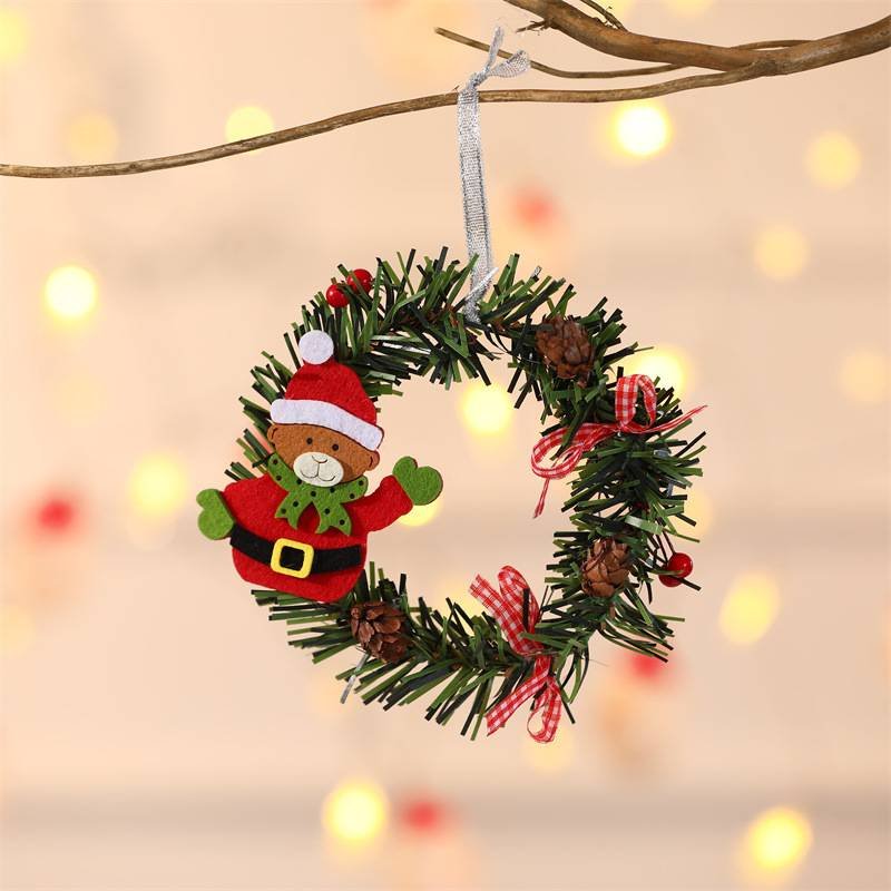 Bear Mini Christmas Wreath Ornaments (11cm) - Festive Santa, Snowman & Reindeer Decor for Doors & Windows