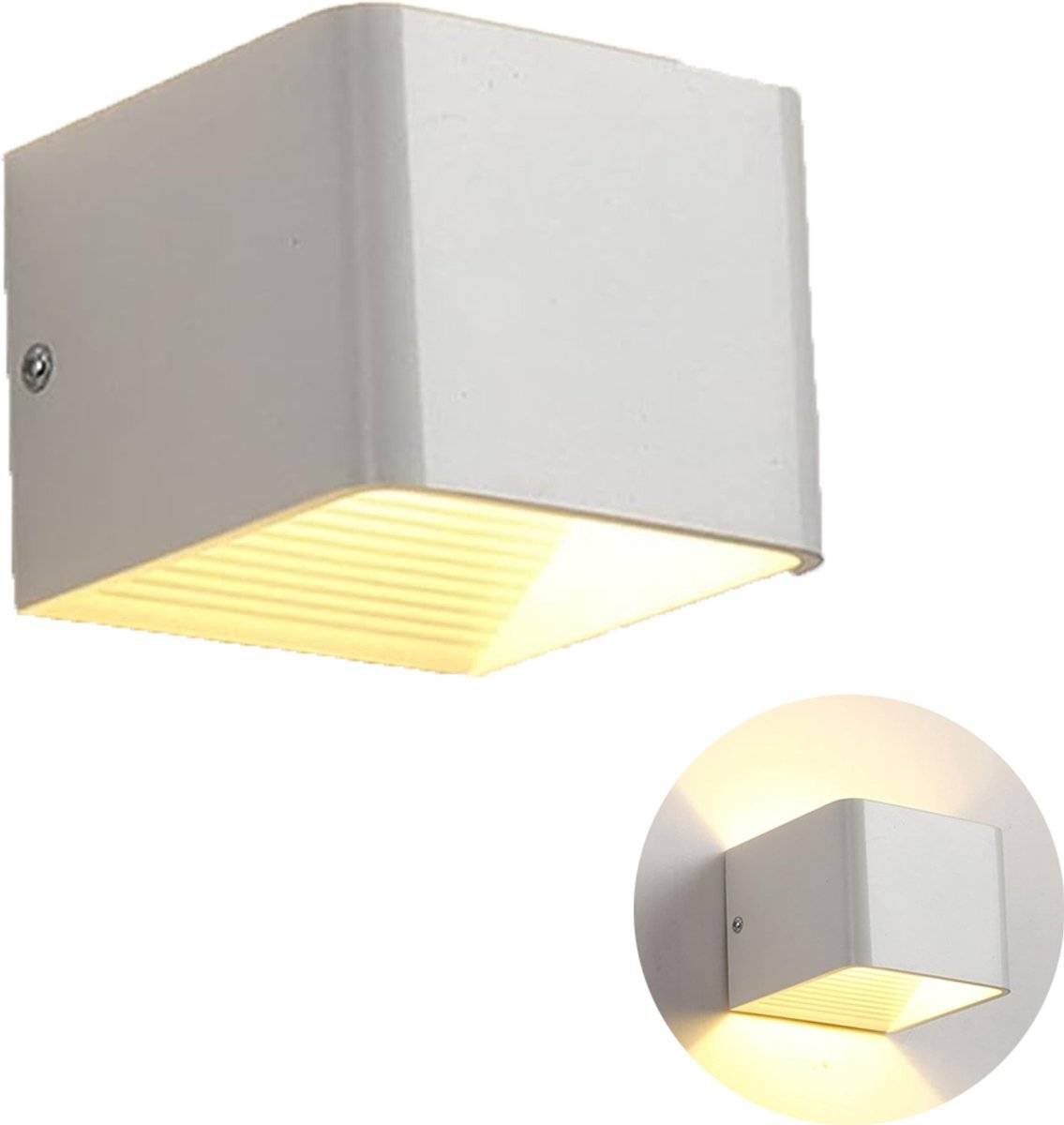 Rechargeable wall light with remote control - 5W - Three lighting colors - Adjustable intensity - Night light - Wireless - Battery operated - Suitable for indoor and outdoor use - Wit