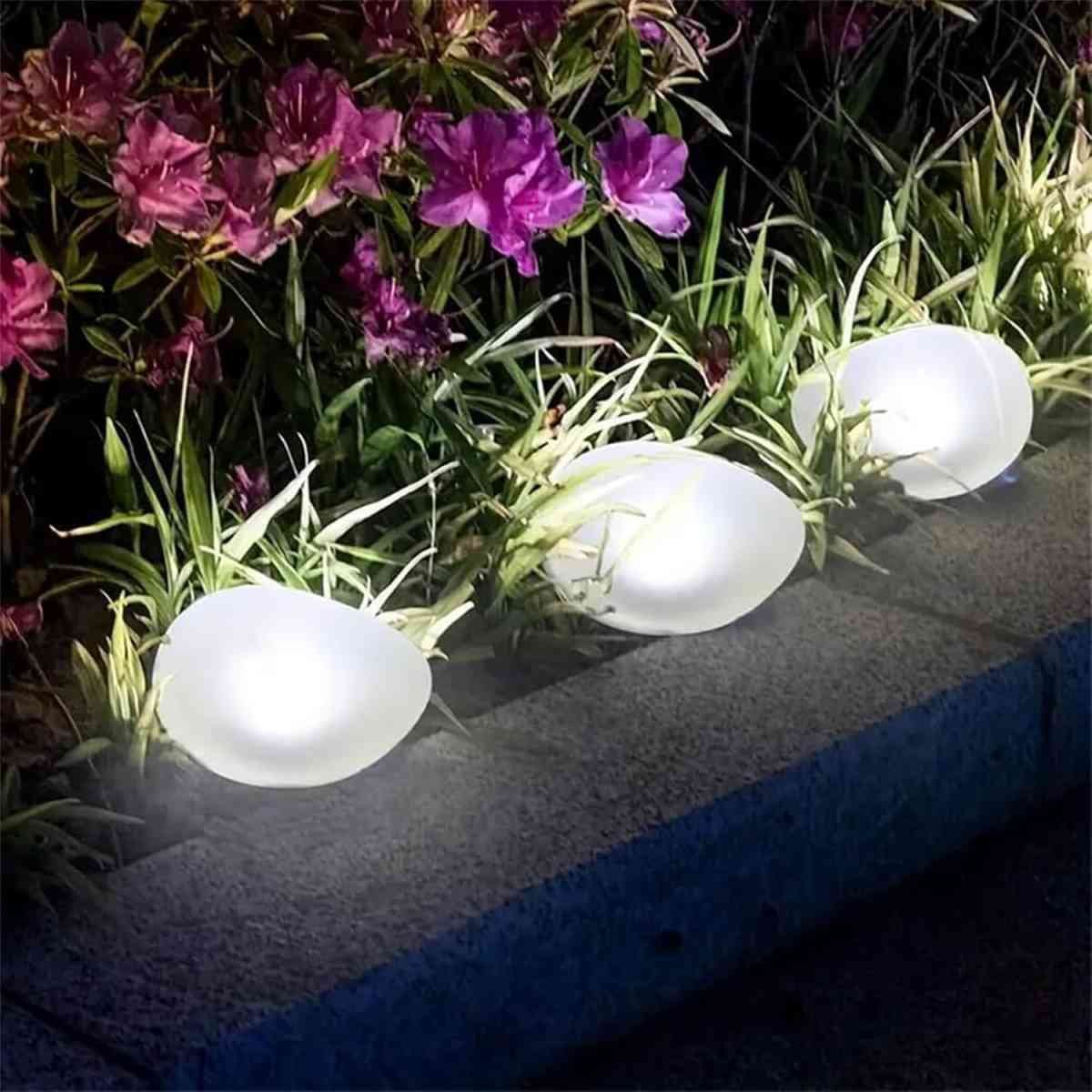 Solar Garden Light Outdoor Glow Cobblestone Shape Lamp Garden Decor Light - White & RGB Light Waterproof Landscape Night Light for Lawn/Patio/Path 1 pc.