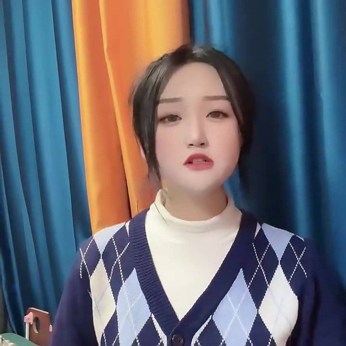 Foldable Eyebrow Scissors | Eyebrow Razor | Facial Blade | Upper Lip Hair Removal | Hair Removal Blade | Incl. Storage Box | 3 Pieces