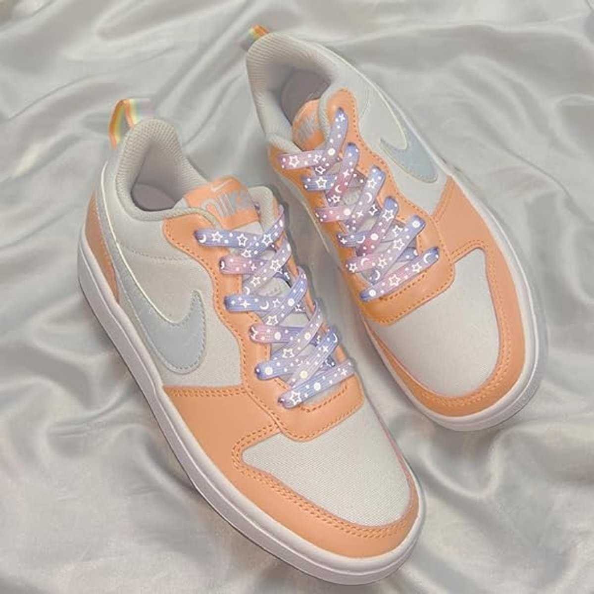 4 pairs of reflective shoelaces - colorful stars and hearts pattern - Glow in the Dark shoelaces - decorative laces for sneakers and sports