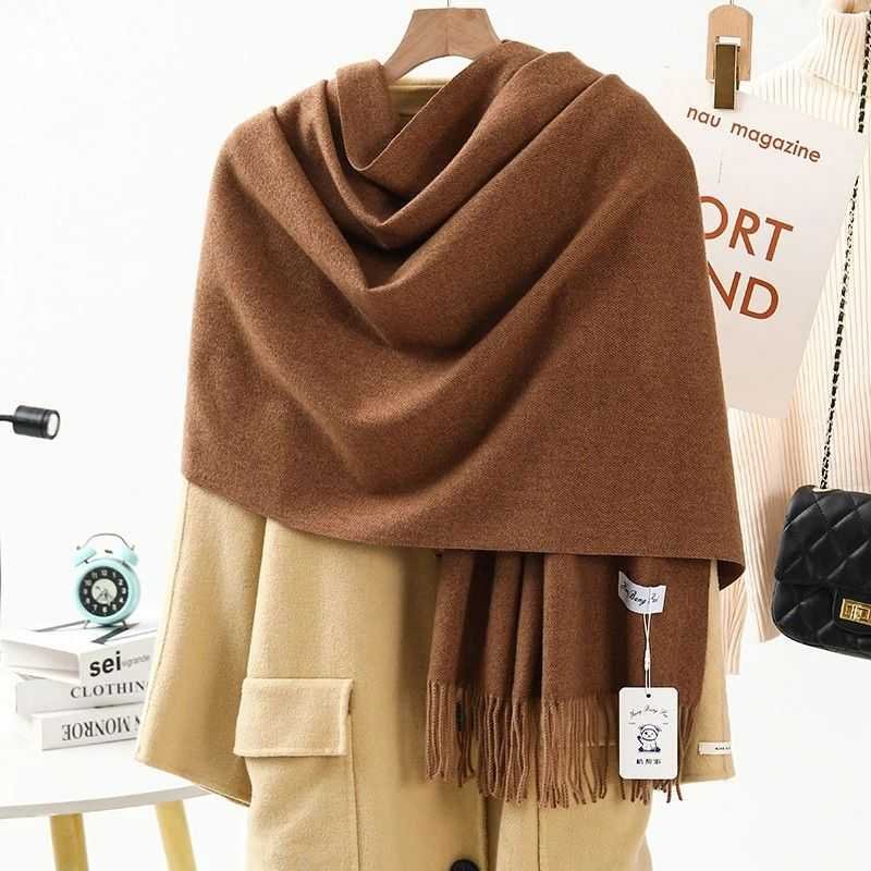 Solid Color Cashmere Wrap Scarf, Thickened for Warmth and Windproof, Bohemian-Style Winter Wardrobe Essential(Chestnut brown)