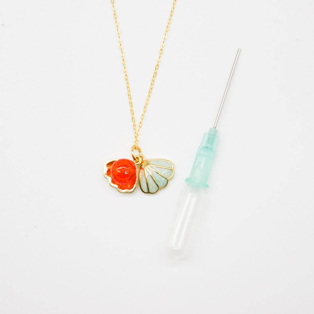Gift Box - Aroma Necklace 925 Silver, Gold coated - Green Shell Sunset Coral (Bright Red Orange) + Purify Oil Blend