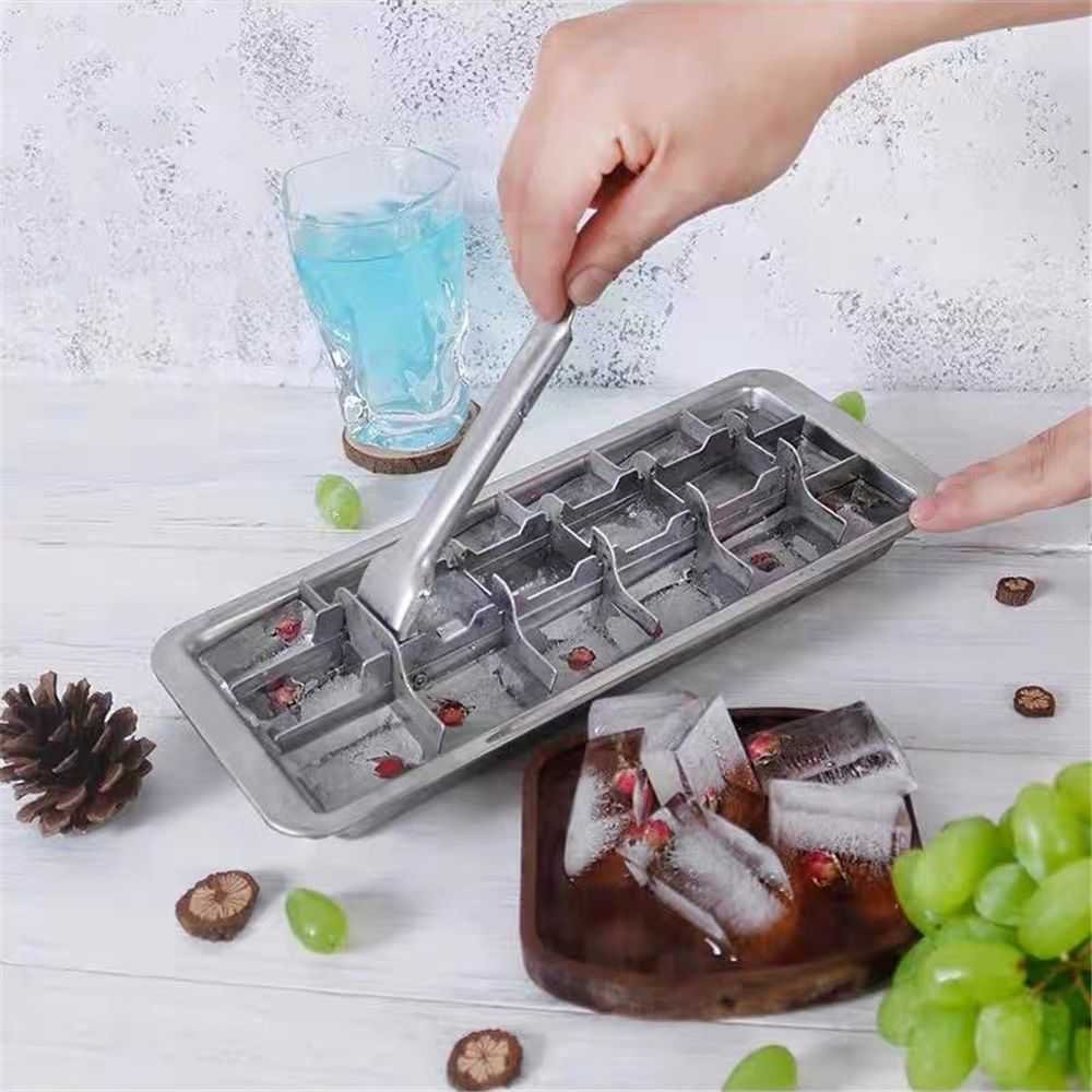 Stainless Steel Ice Cube Maker Tray,Lever Style Ice Cube Mold Quick To Making 18 Ice Cubes, Stainless Steel（silvery）