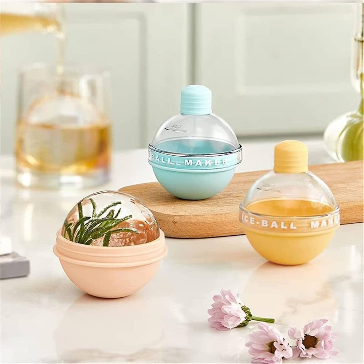 Summer New Creative Light Bulbs Ice Molds,silicone Ice Cube Molds,ice Ball Maker, Whiskey Ice Mold,2.5 Inches Sphere Ice Mold For Whiskey And Cocktail