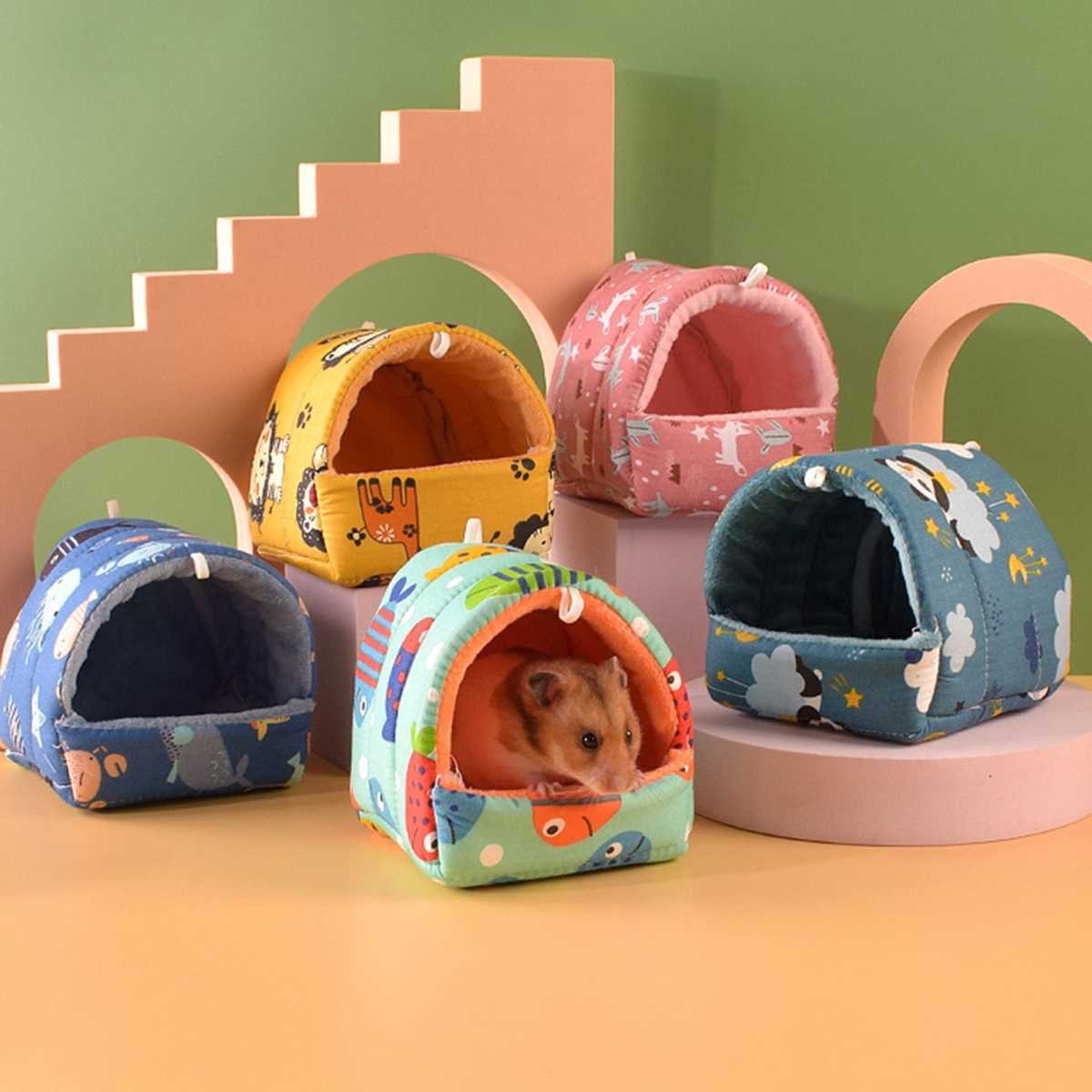 Yirtree Cartoon Pattern Guinea Pig Cave House Bed, Rabbit Squirrel Chinchilla Hamster Hedgehog Nest Hideout, Small Animals Cage Warm Supplies, Machine Washable M Elk Yellow